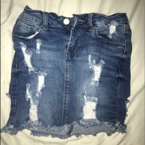 denim skirt